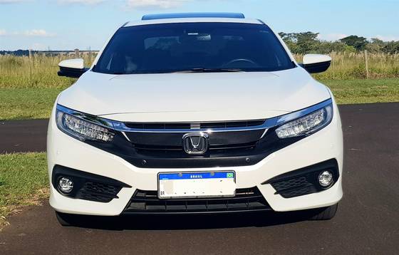 HONDA CIVIC 1.5 16V TURBO GASOLINA TOURING 4P CVT HONDA CIVIC 1.5 16V TURBO GASOLINA TOURING 4P CVT